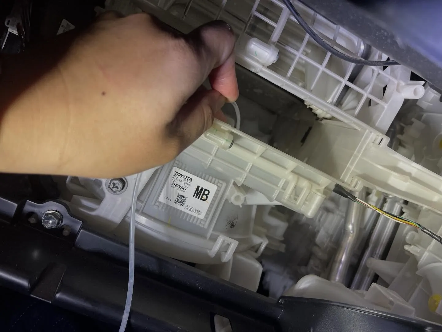 暑い夏の日でも、寒い冬の朝でも、快適なドライブをお約束します...